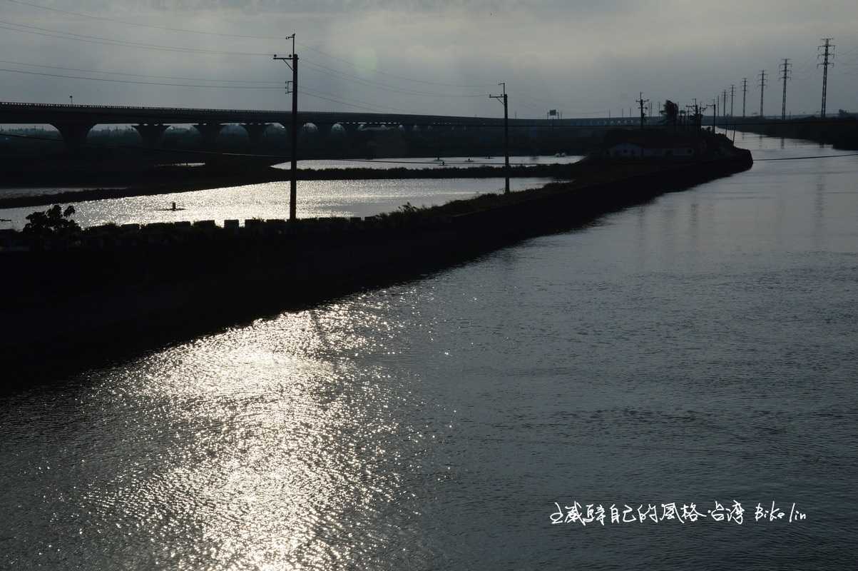 學甲濕地渠道,錯眼說是荷蘭運河區也不為過