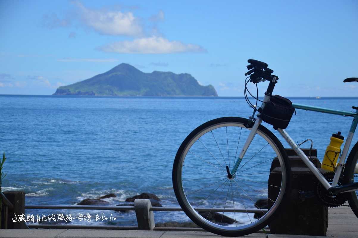 雲豹說前方若是陸地,一定就滾輪過去