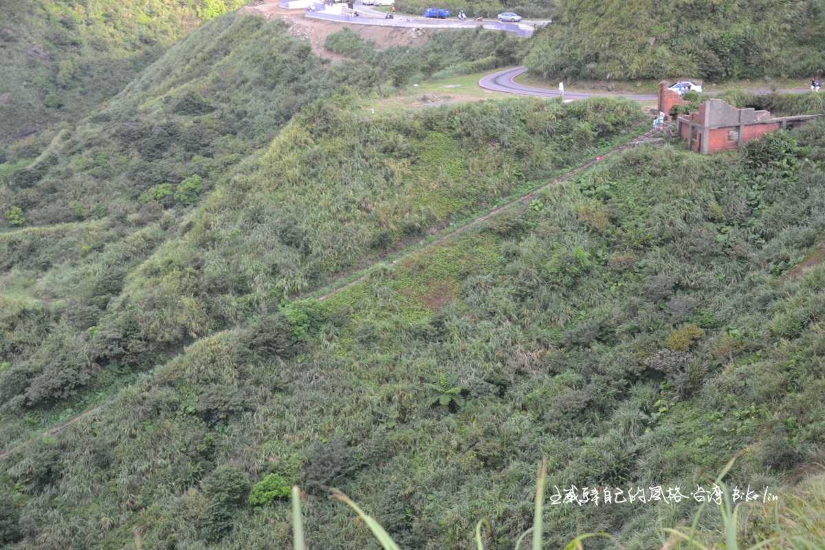 45度角斜坡頂廢墟纜車站