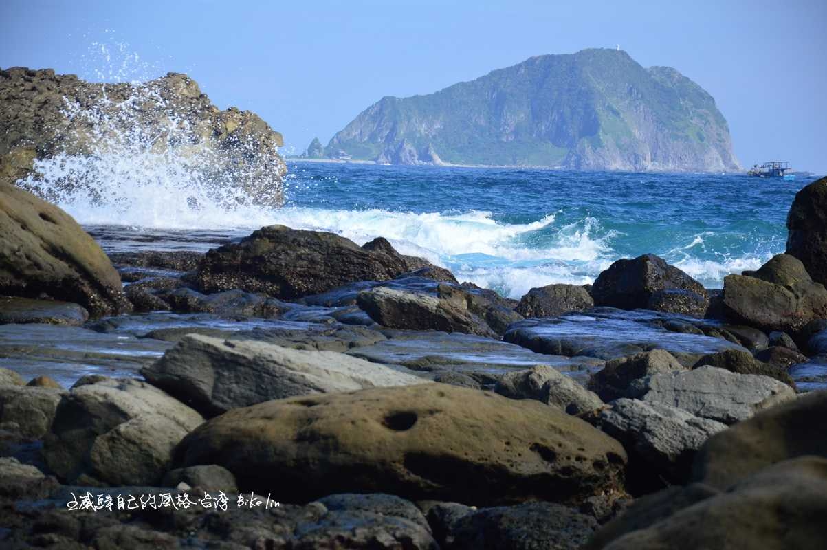 滾滾壯闊雞籠海濱