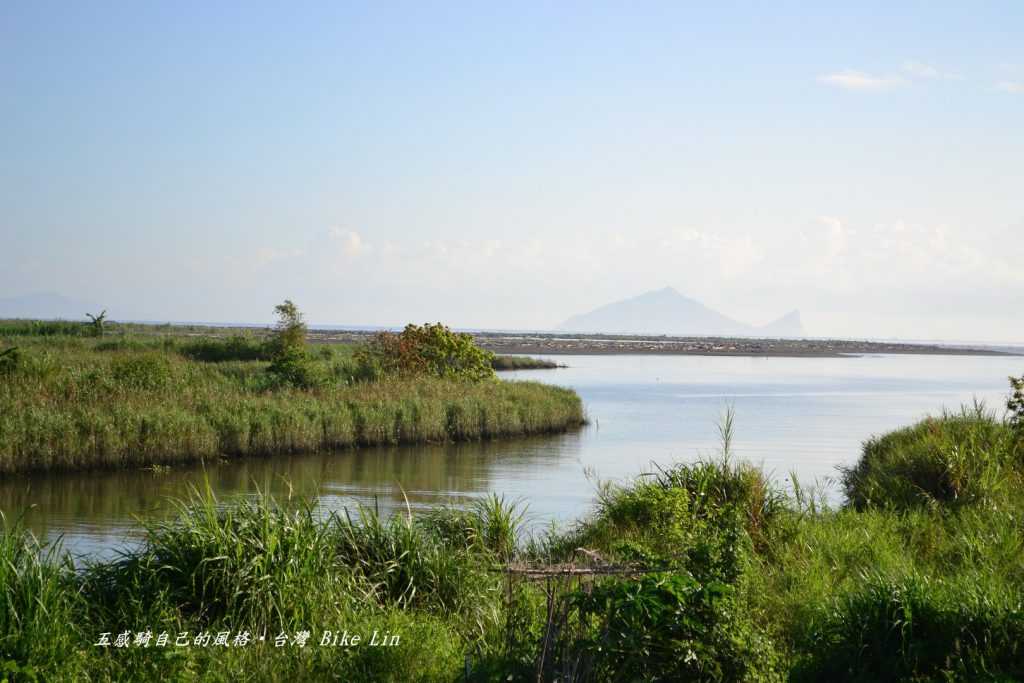 冬山河口賞龜山島