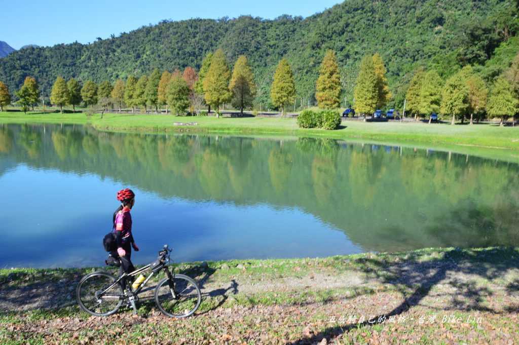 山色幽美舒緩平靜「蜊埤湖」