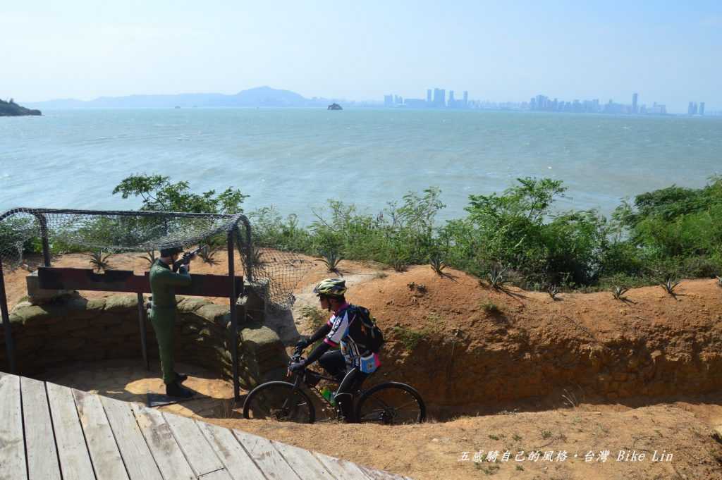 烈嶼戰壕逼真警戒氣氛