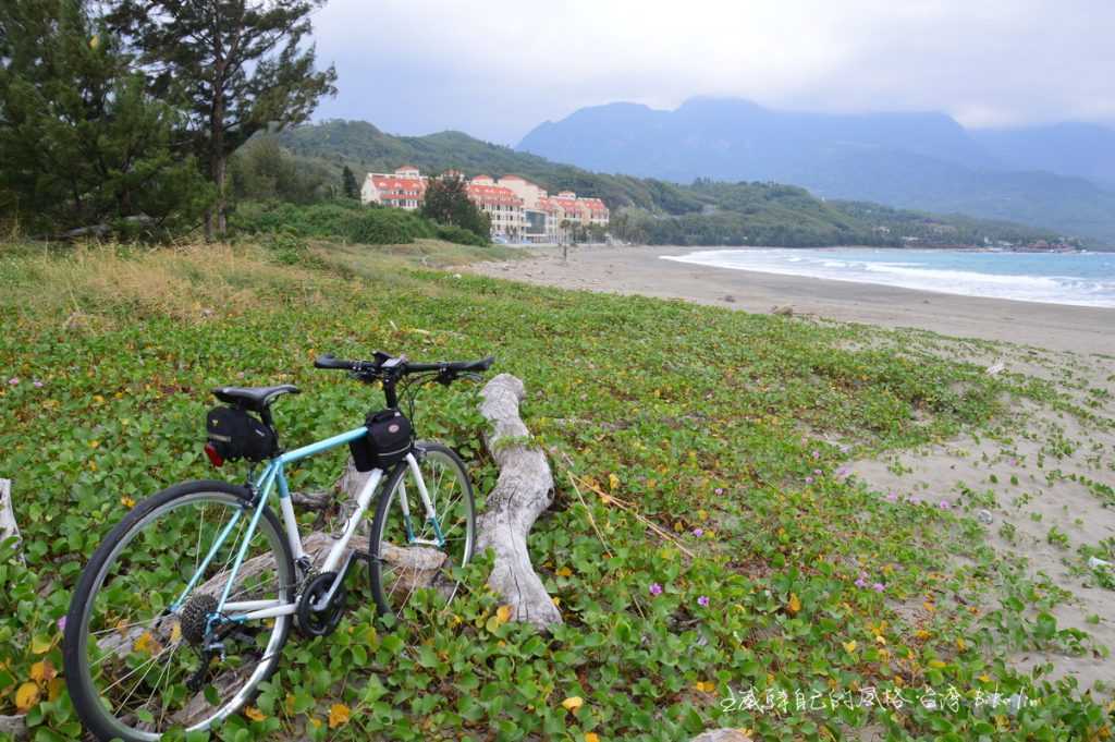 穿透柏林圍牆般衫原海水浴場，再次渴望呼吸著清新海味