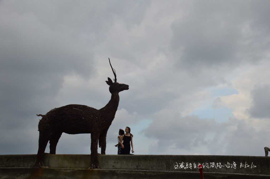 傍晚比西里海岸海堤