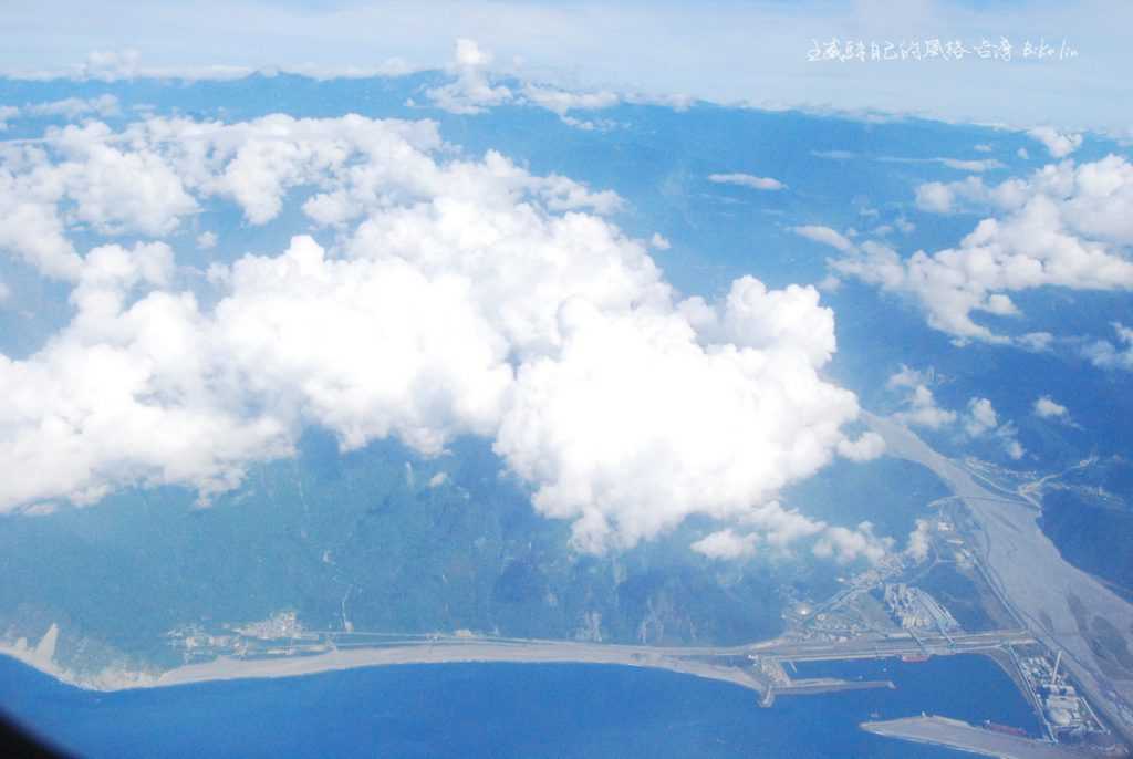 空中鳥瞰蘇花公路和平「港電廠三合一」