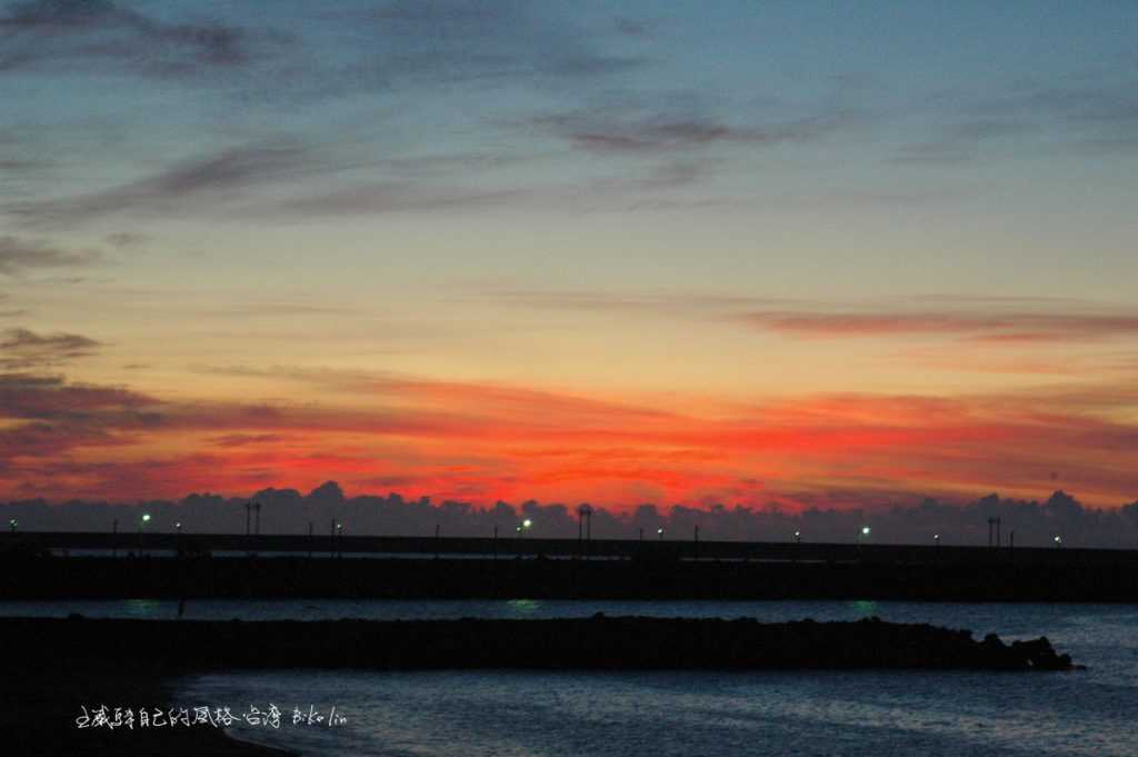 北濱海堤上觀賞「花蓮日出」