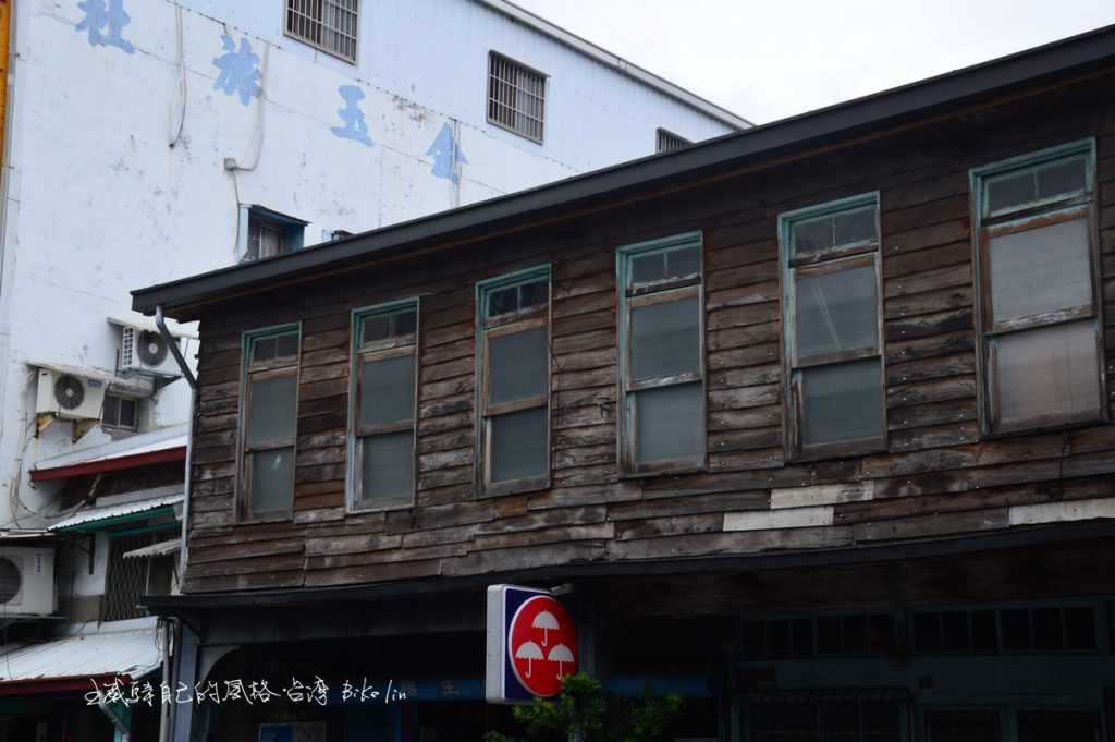 東仁西藥房/永華商店