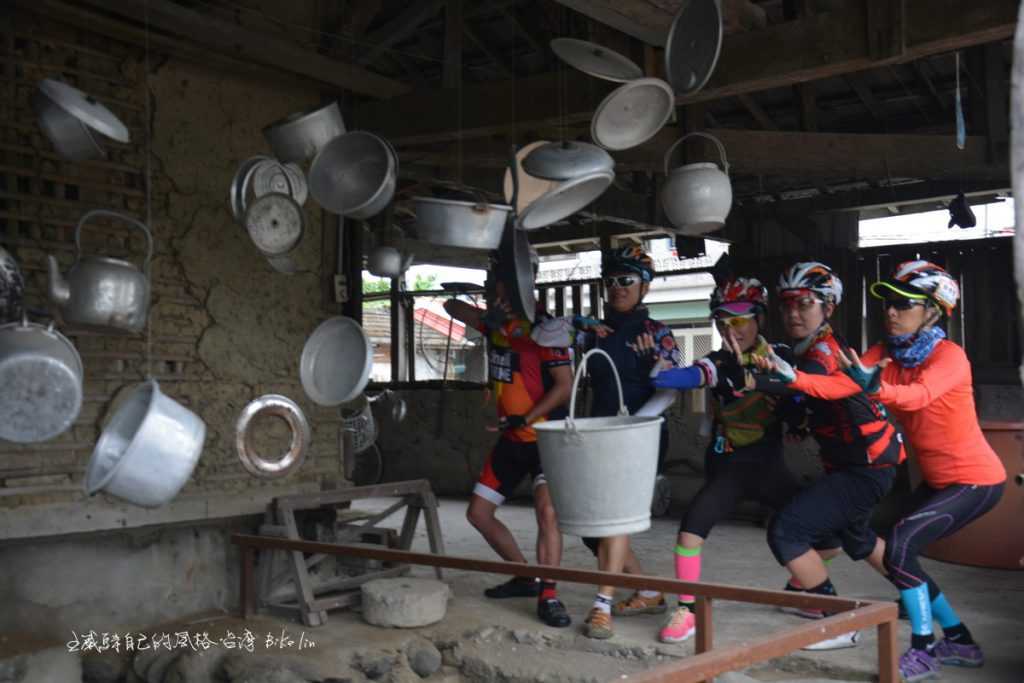 專注發功百鬼物神樂園