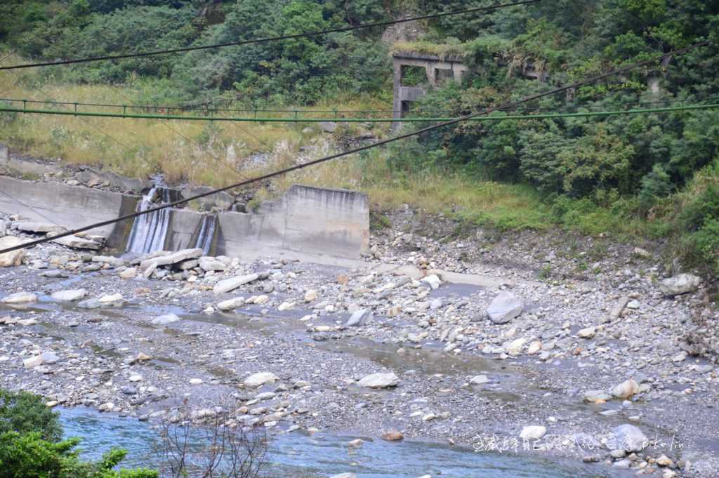 銅門發電所遺址