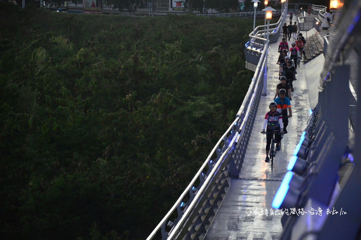 糖廠舊鐵橋改建「旗山地景橋」