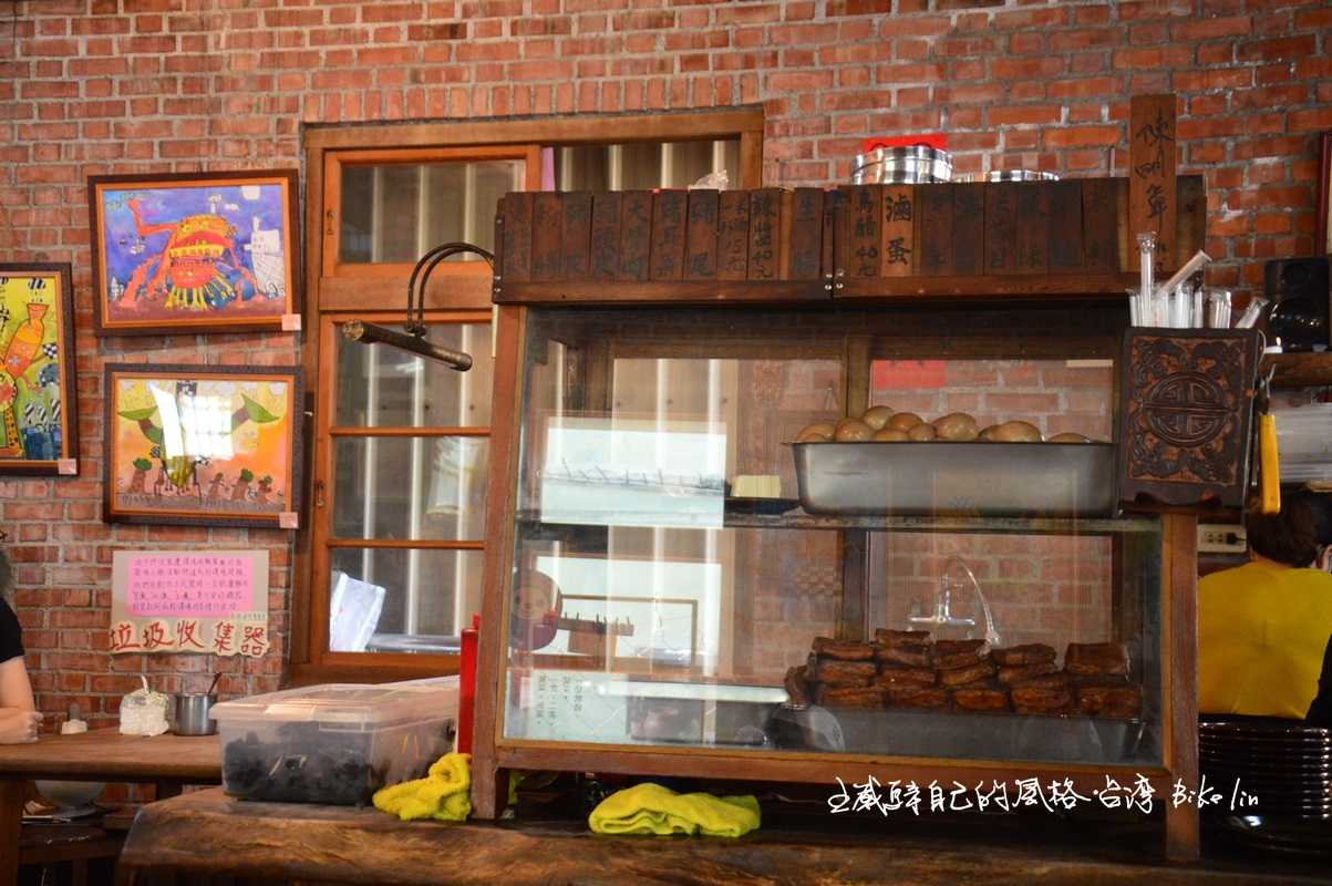 店面擺設、小角落佈置都蘊含古法氣息