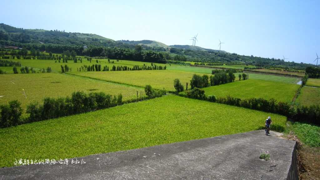 ㄍㄧㄥ上來後龍海口上圳田野