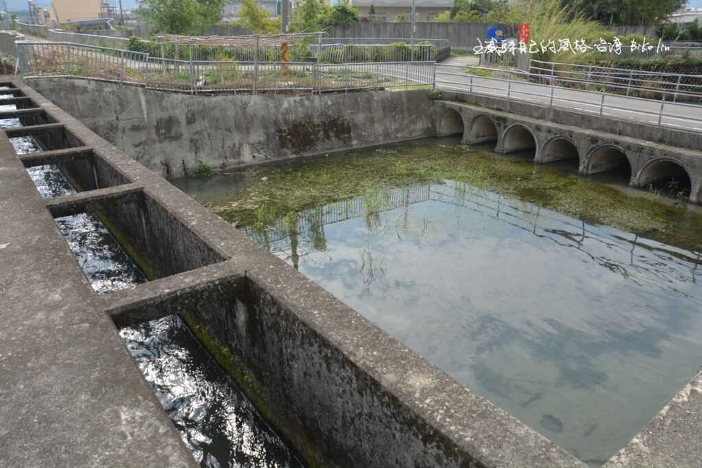 舊時代水利工程「葫蘆墩圳過水橋、葫蘆墩圳三分水門」