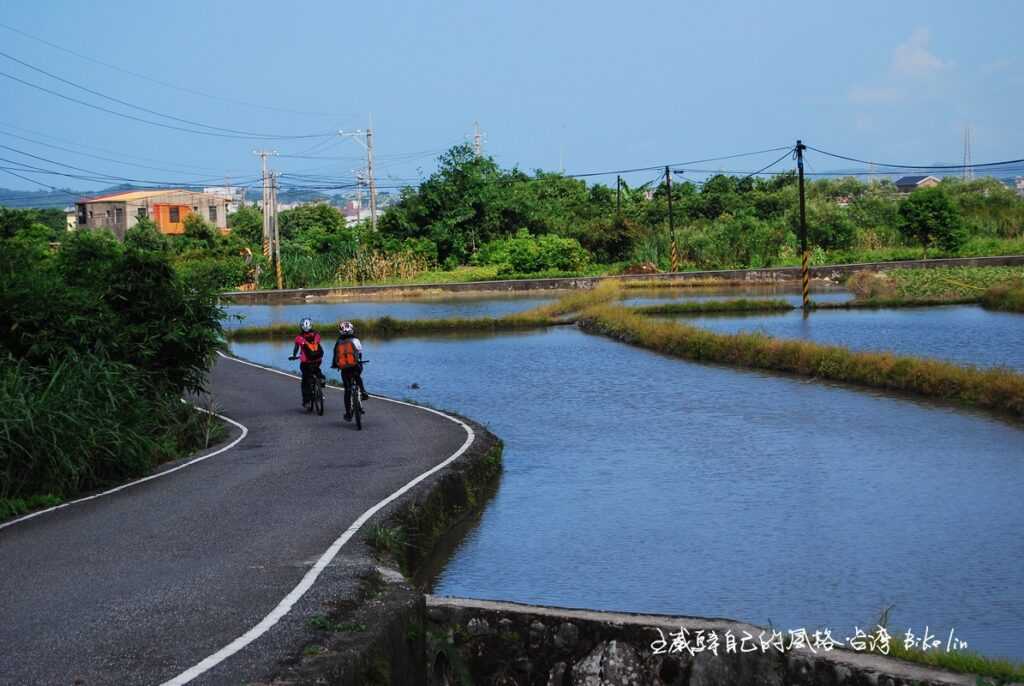 瞬間浮疊住曾經騎車旅行法國「普羅旺斯」感覺