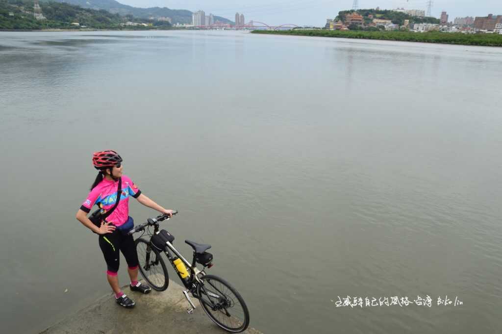 驚異「社子島島頭公園」基隆河出河口退潮後沒尺度貼水