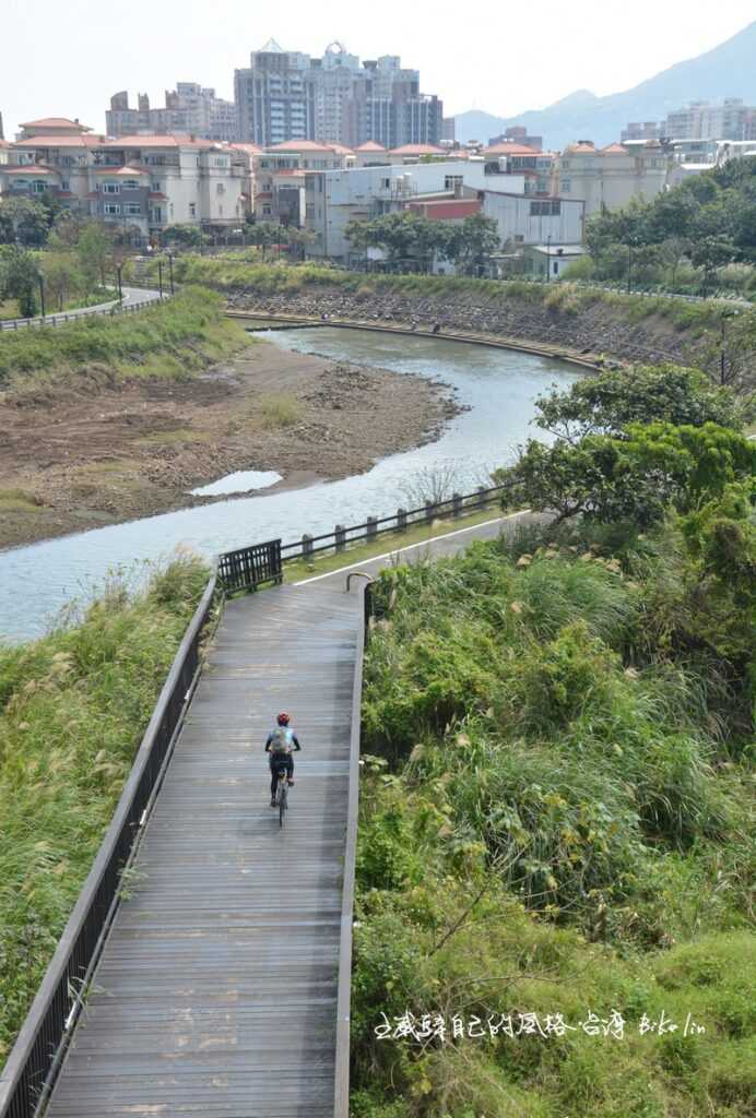 公司田溪自行車道串起滬尾情人碼頭