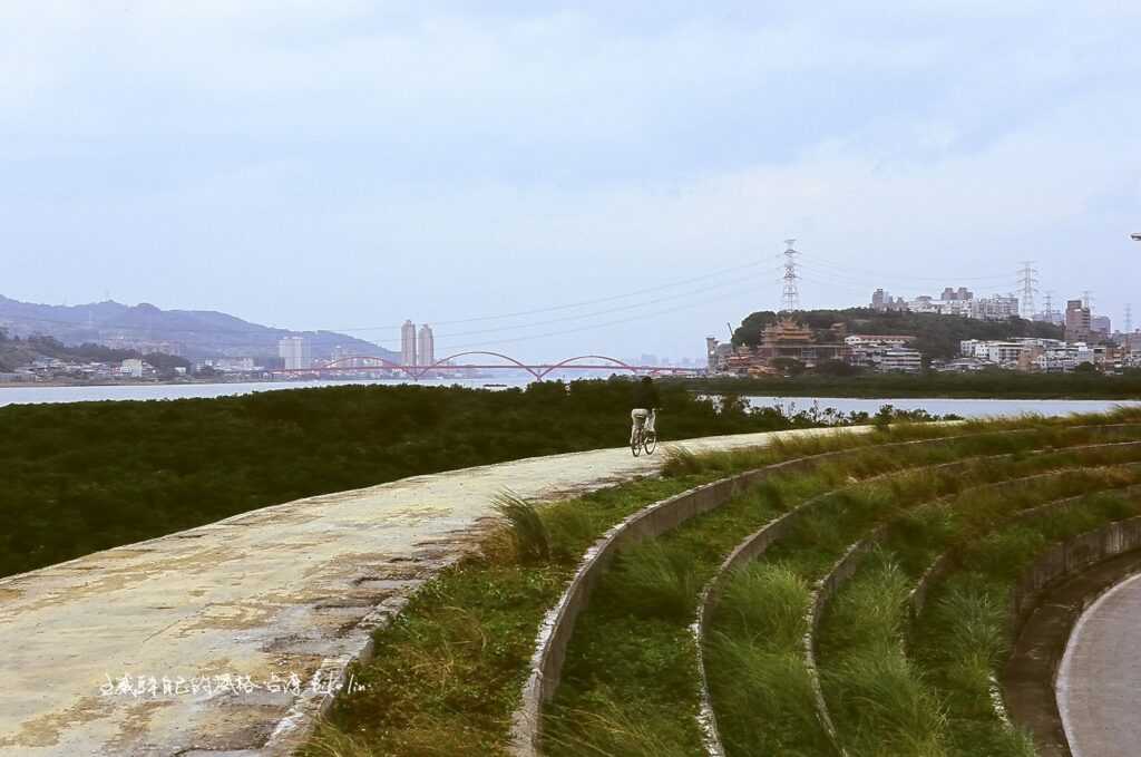 2004年只有紅樹林、沒有「社子島島頭公園」影子