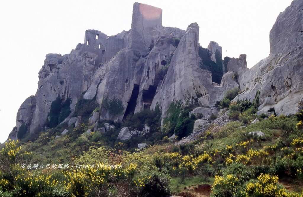 「戈爾代 Gordes」11世紀法國版「天空之城」  