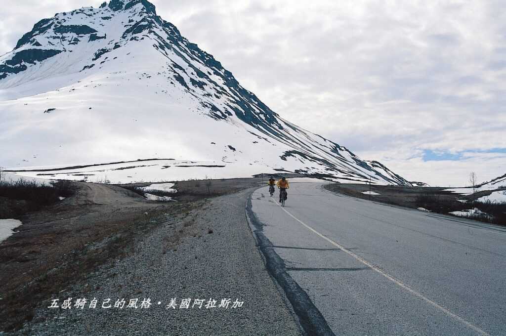 觸手可及近在咫尺的雪精靈，不必像在台灣珍貴瘋狂追雪