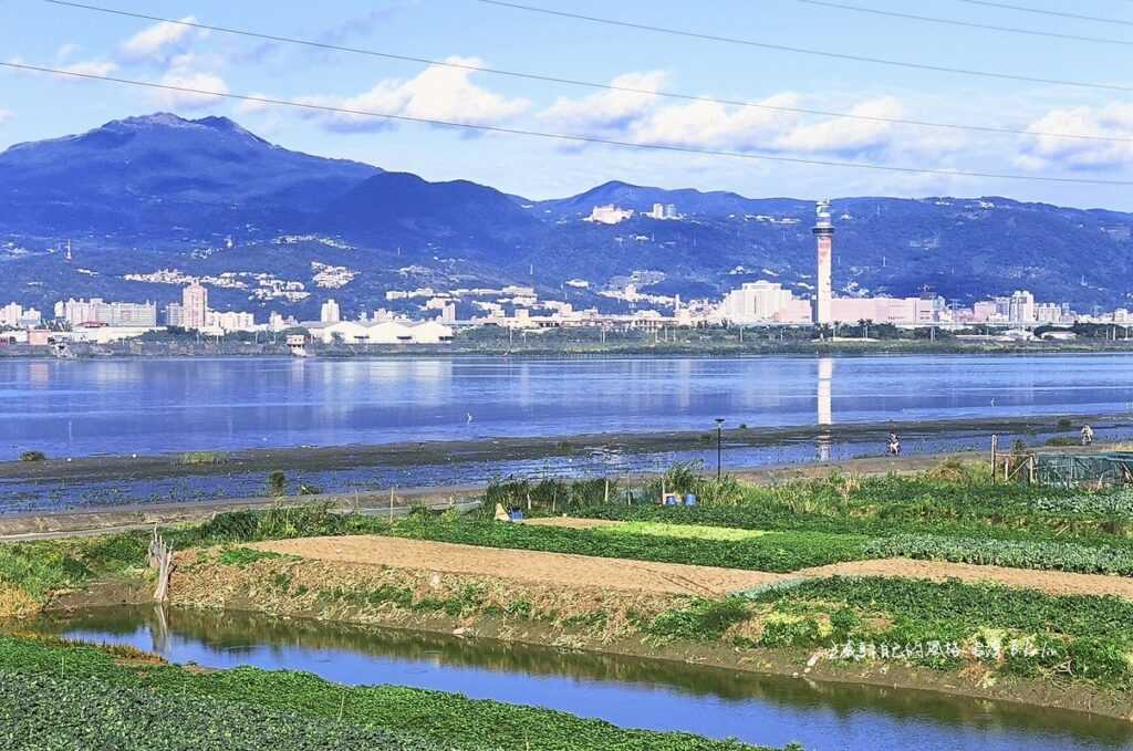 清晰享受水岸平行線「古台北湖盆」連動「大屯山」景觀