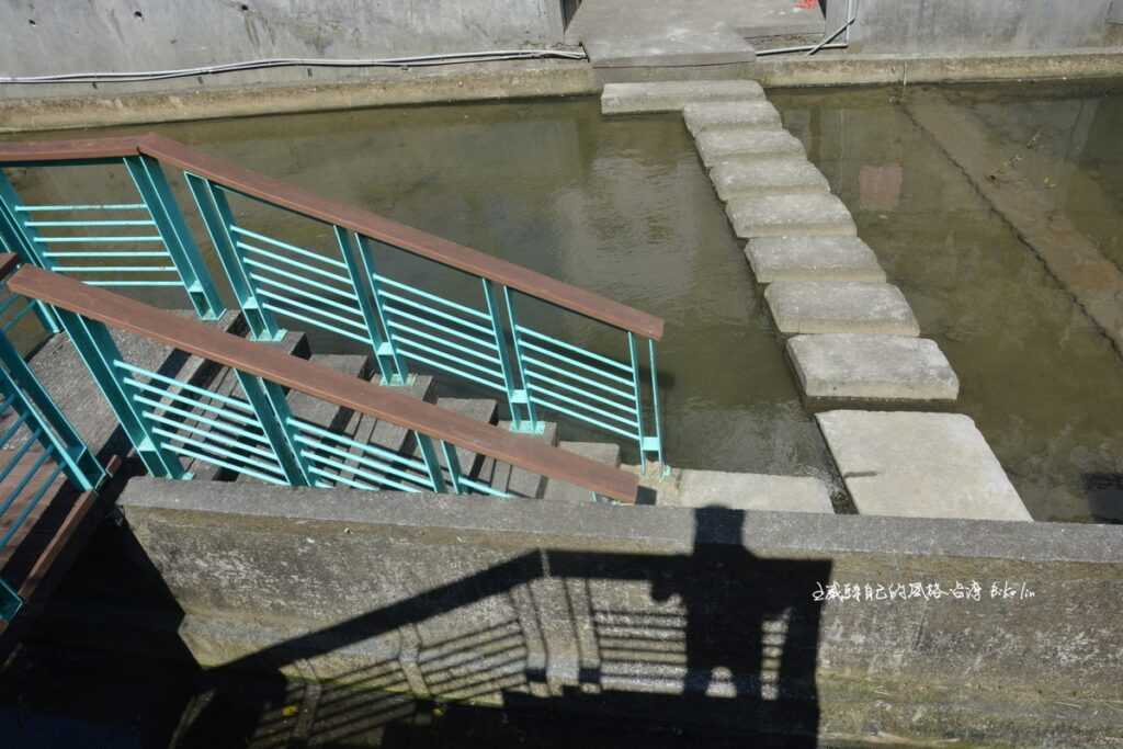 公園跨「復村圳」石階小徑是在地人「捷運水線」