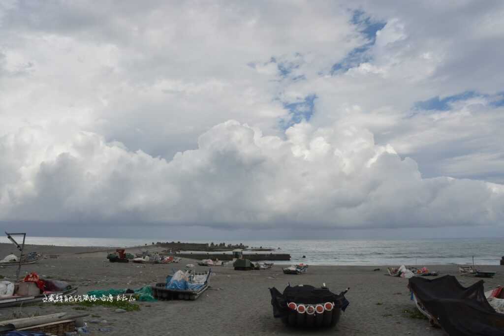 鹽寮漁港海岸 