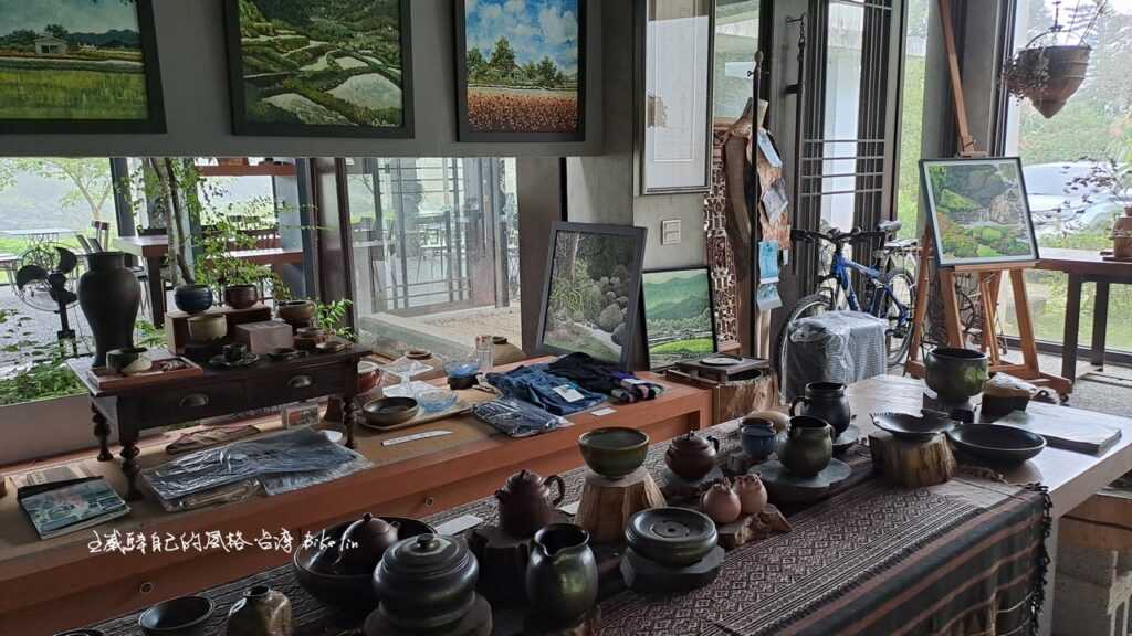 小角落單車看得出主人愛騎車閒逛