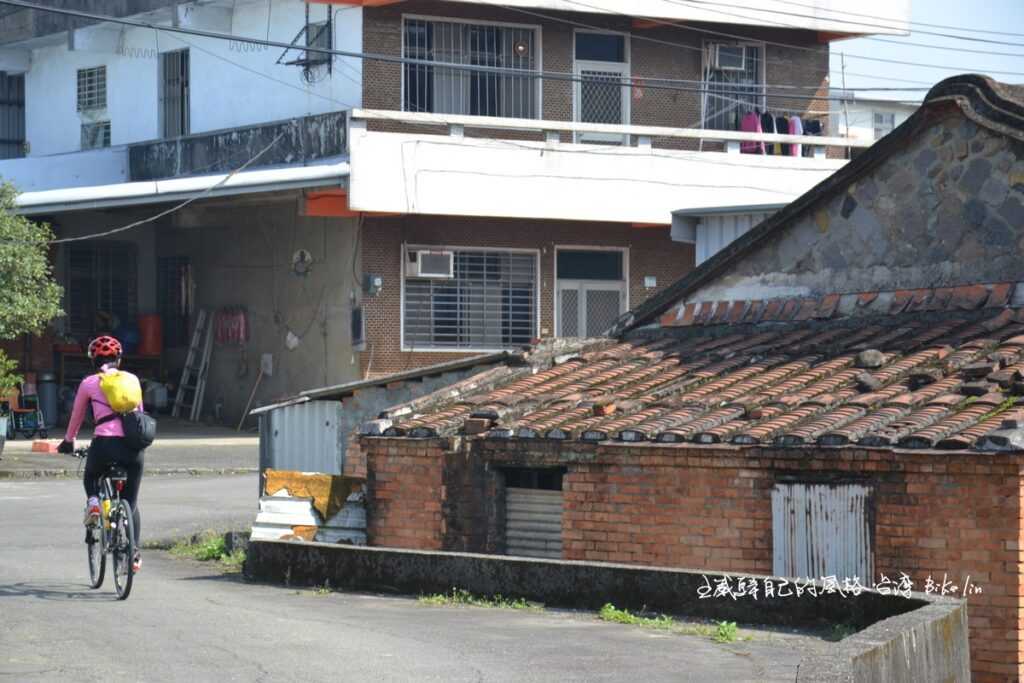 埤島里散佈農村味聚落