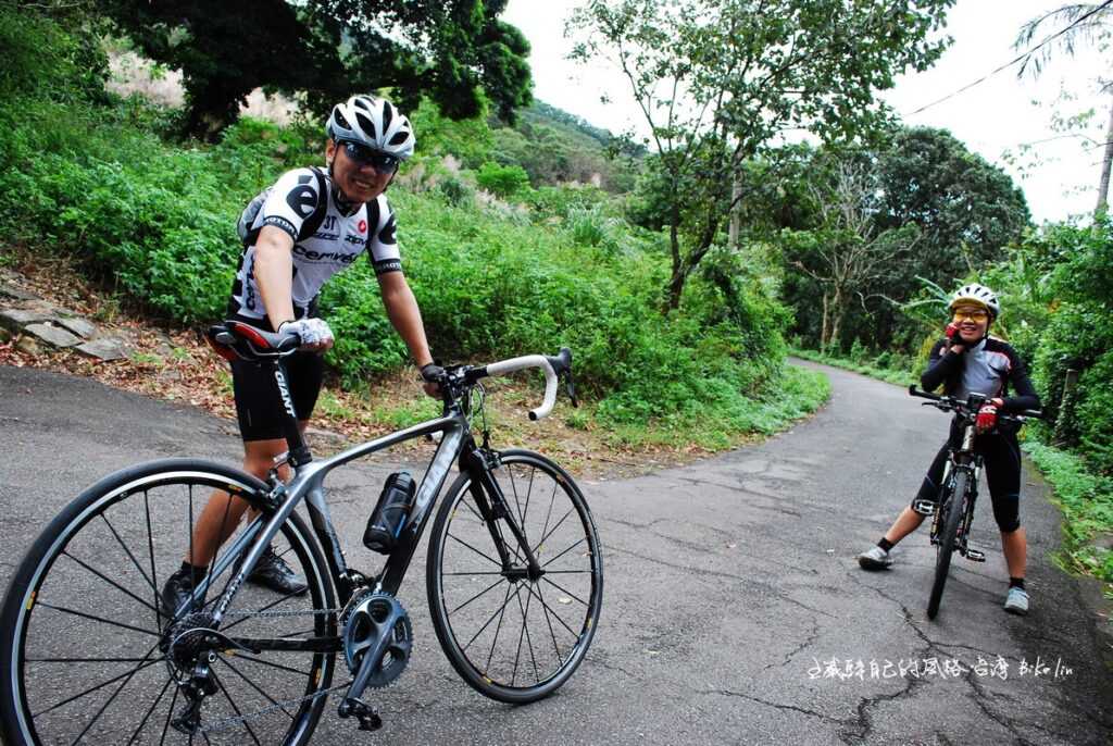 數得出來騎彎把公路車狠腳色車友