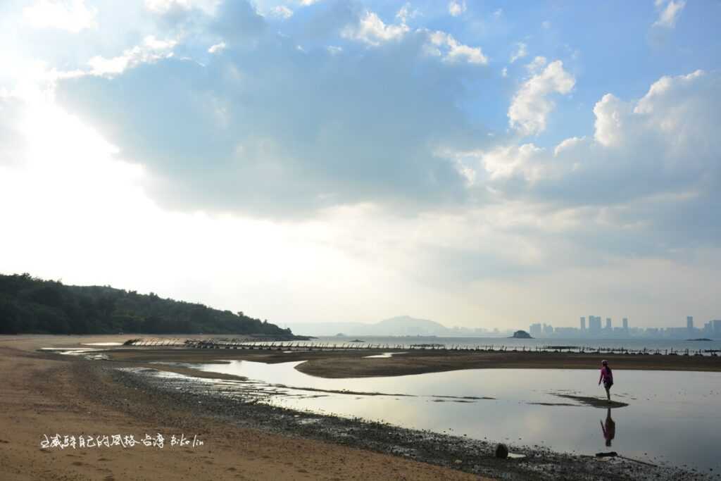 親觸在水影裡的心眼