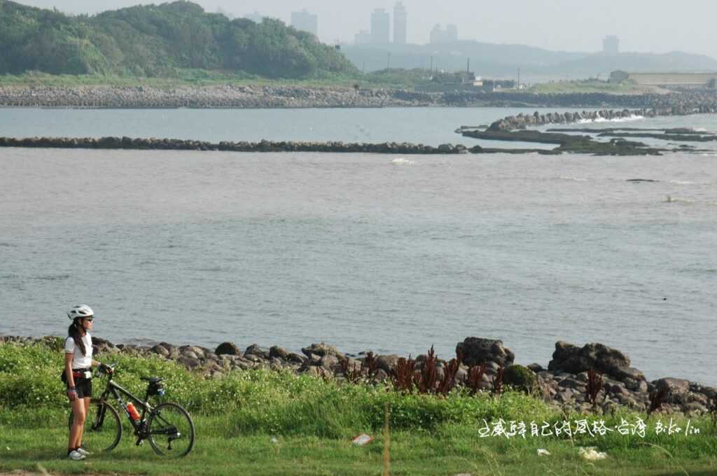 「三塊厝海灣」出落的美   