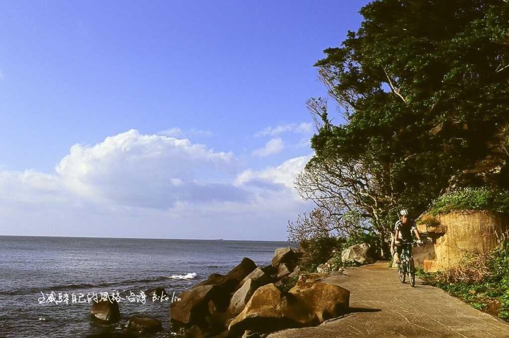 麟山鼻下員坑海景